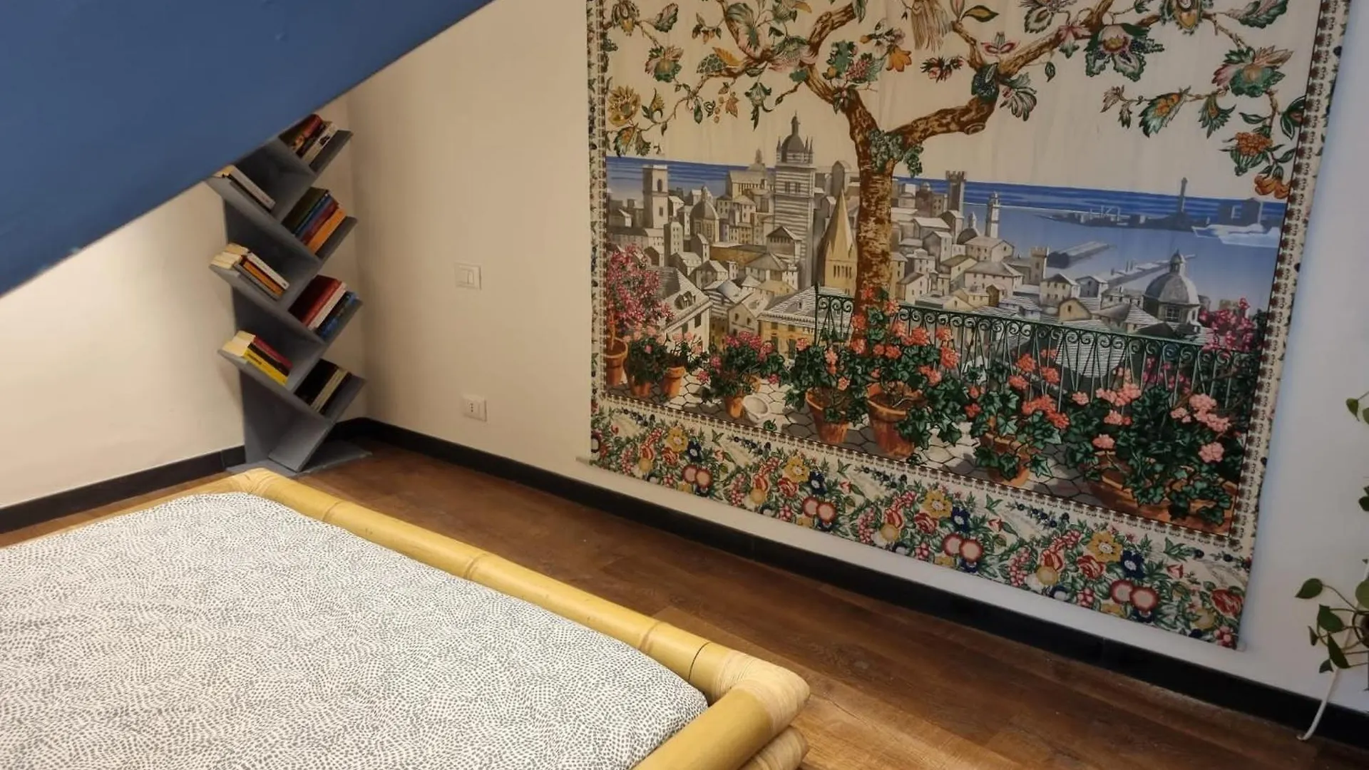 La Soffitta Sul Porto Apartment Genoa Italy